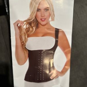 Body shaper never used.